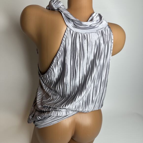 Y2K Heart And Soul Silver Metallic Pleated Halter Top Clubwear Party Glam L USA - Picture 2 of 12